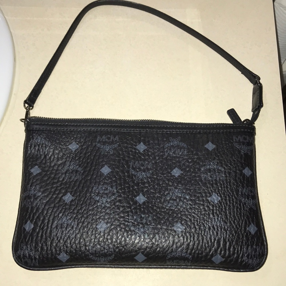 MCM POUCH